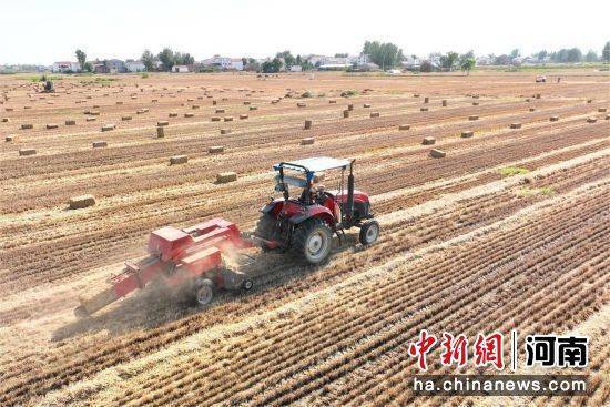 長垣市方里鎮(zhèn)：“三管齊下”推進(jìn)秸稈禁燒與人居環(huán)境整治:方管